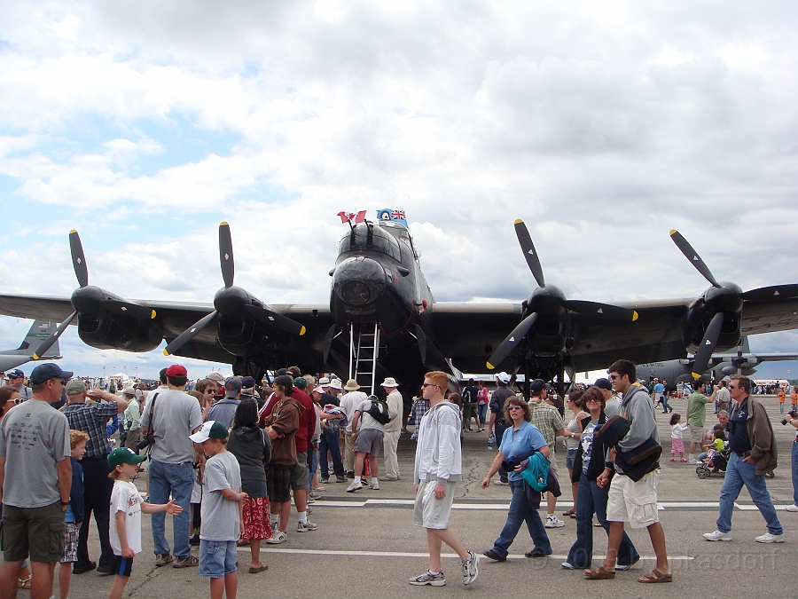 Willow Run Airshow [2009 July 18] 056.JPG - Scenes from the Thunder Over Michigan Air Show at Willow Run Airport